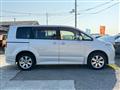 2008 Mitsubishi Delica D5