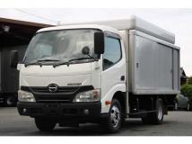 2013 Hino Dutro