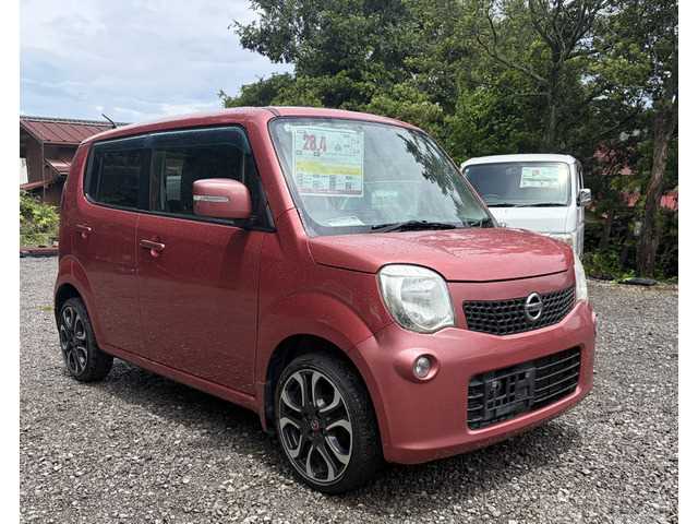 2013 Nissan Moco
