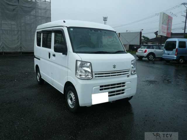 2022 Suzuki Every
