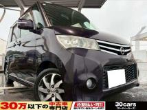 2011 Nissan ROOX