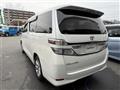 2012 Toyota Vellfire