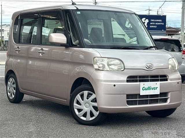2011 Daihatsu Tanto