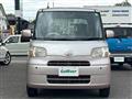 2011 Daihatsu Tanto