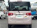 2011 Daihatsu Tanto
