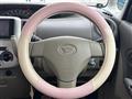 2011 Daihatsu Tanto