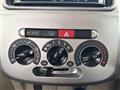 2011 Daihatsu Tanto