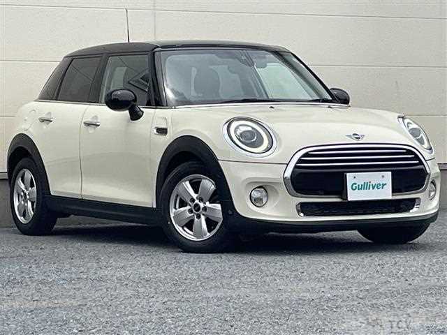 2019 BMW MINI