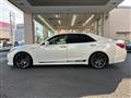 2016 Toyota Crown Hybrid