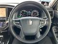 2016 Toyota Crown Hybrid
