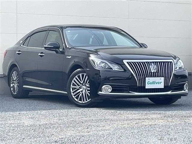 2014 Toyota Crown Majesta