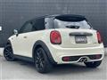 2019 BMW MINI
