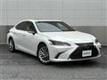 2019 Lexus ES