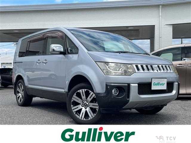 2009 Mitsubishi Delica D5