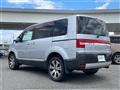 2009 Mitsubishi Delica D5
