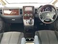 2009 Mitsubishi Delica D5