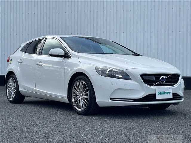 2015 Volvo V40