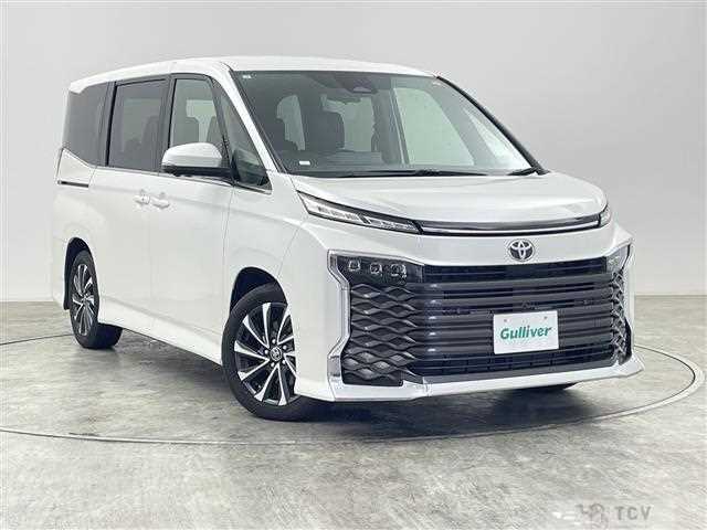 2025 Toyota Voxy