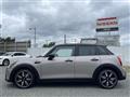 2022 BMW MINI