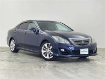 2009 Toyota Crown Hybrid