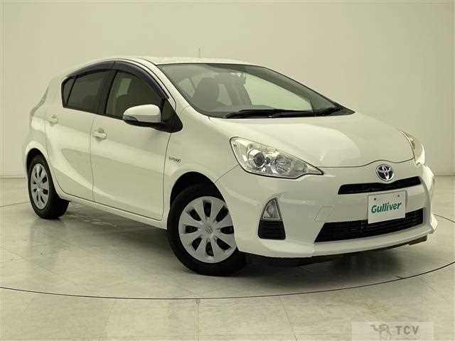 2013 Toyota AQUA