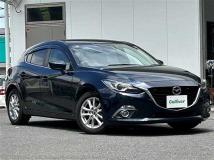 2014 Mazda Axela Sport
