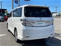 2013 Toyota Vellfire