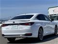2019 Lexus ES