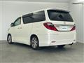 2013 Toyota Alphard