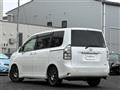 2011 Toyota Voxy