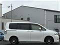 2011 Toyota Voxy