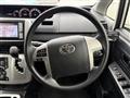 2011 Toyota Voxy