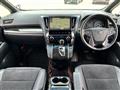 2017 Toyota Alphard