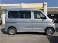 2013 Daihatsu Atrai Wagon