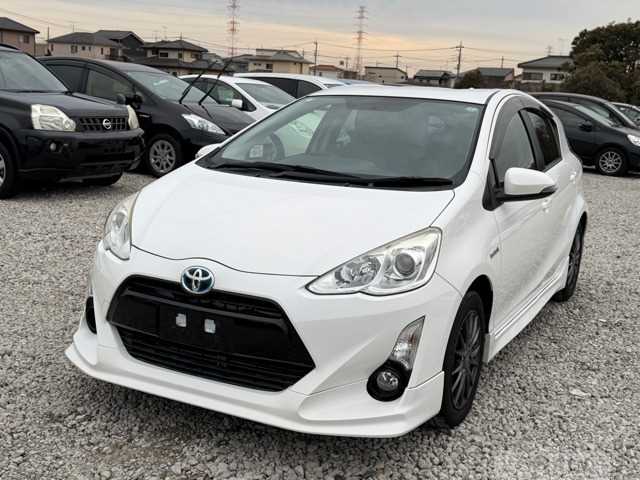 2017 Toyota AQUA