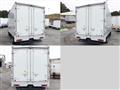 2016 Mitsubishi Canter