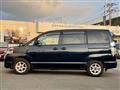 2005 Toyota Voxy