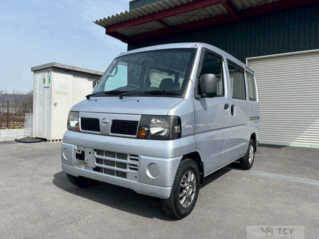 2010 Nissan Clipper Van