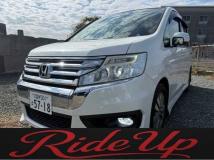 2013 Honda Step WGN