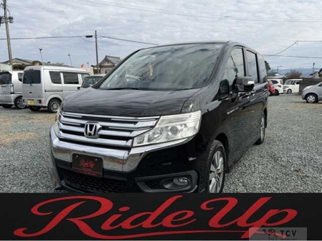 2013 Honda Step WGN