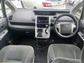 2013 Toyota Voxy