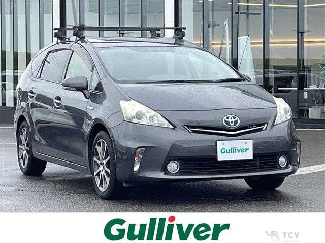 2013 Toyota PRIUS α