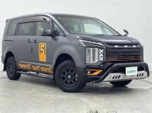2019 Mitsubishi Delica D5