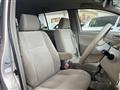 2012 Toyota Isis