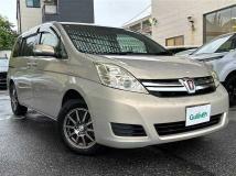 2012 Toyota Isis