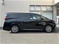 2025 Toyota Alphard Hybrid