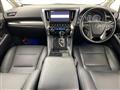 2019 Toyota Alphard Hybrid