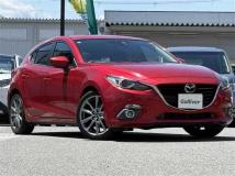 2014 Mazda Axela Sport