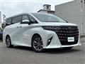 2023 Toyota Alphard Hybrid