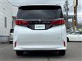 2023 Toyota Alphard Hybrid